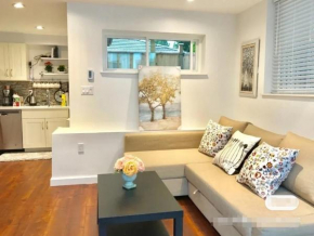 Eve's House 3 bedrooms Near YVR DT UBC